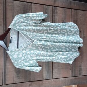 Hemish  USA top